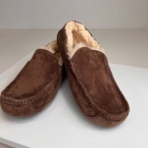 Ugg Loafer Men 10 Slipper Suede Leather Shoe Sheepskin Lining Comfort Core Ex